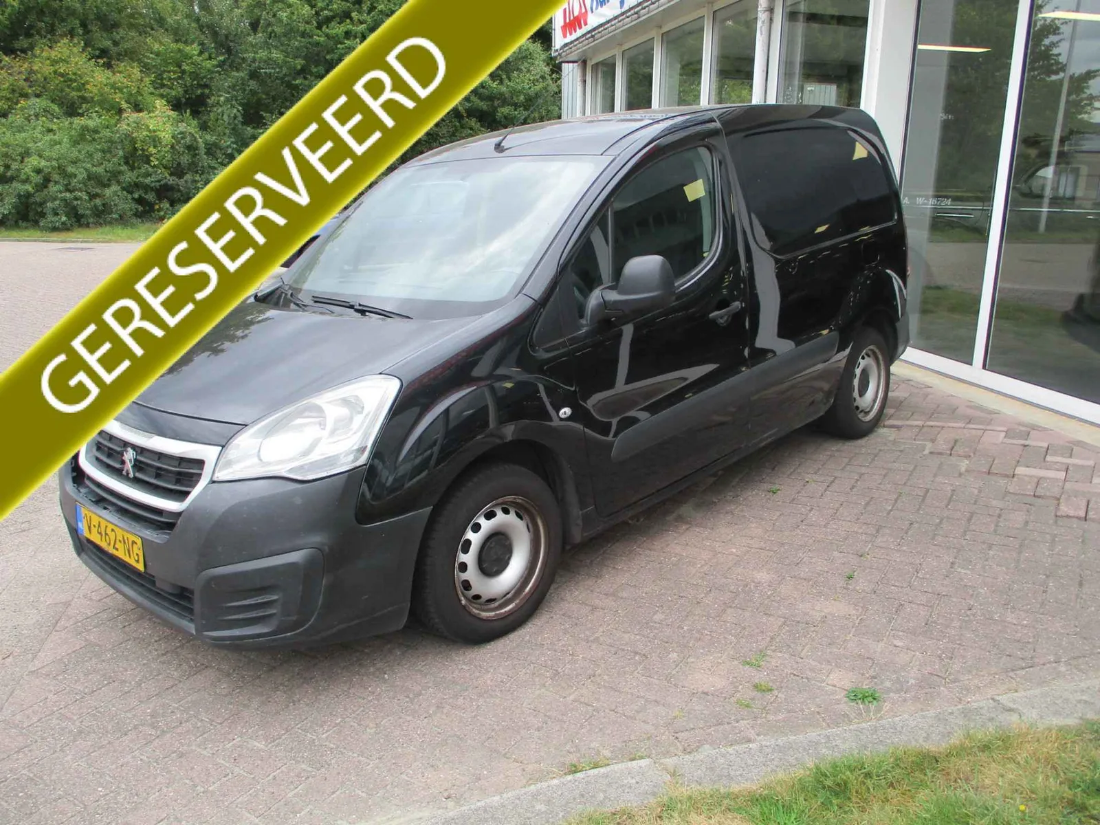 Peugeot Partner (2018) — foto 1