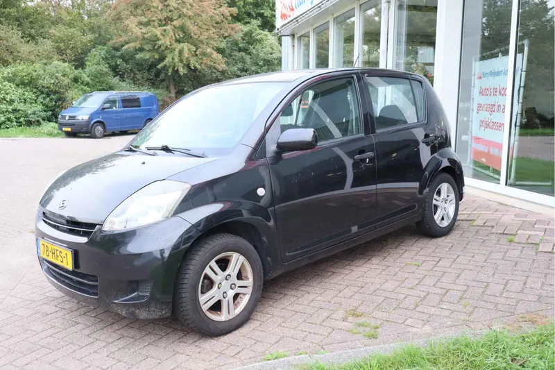 Daihatsu Sirion (2008)