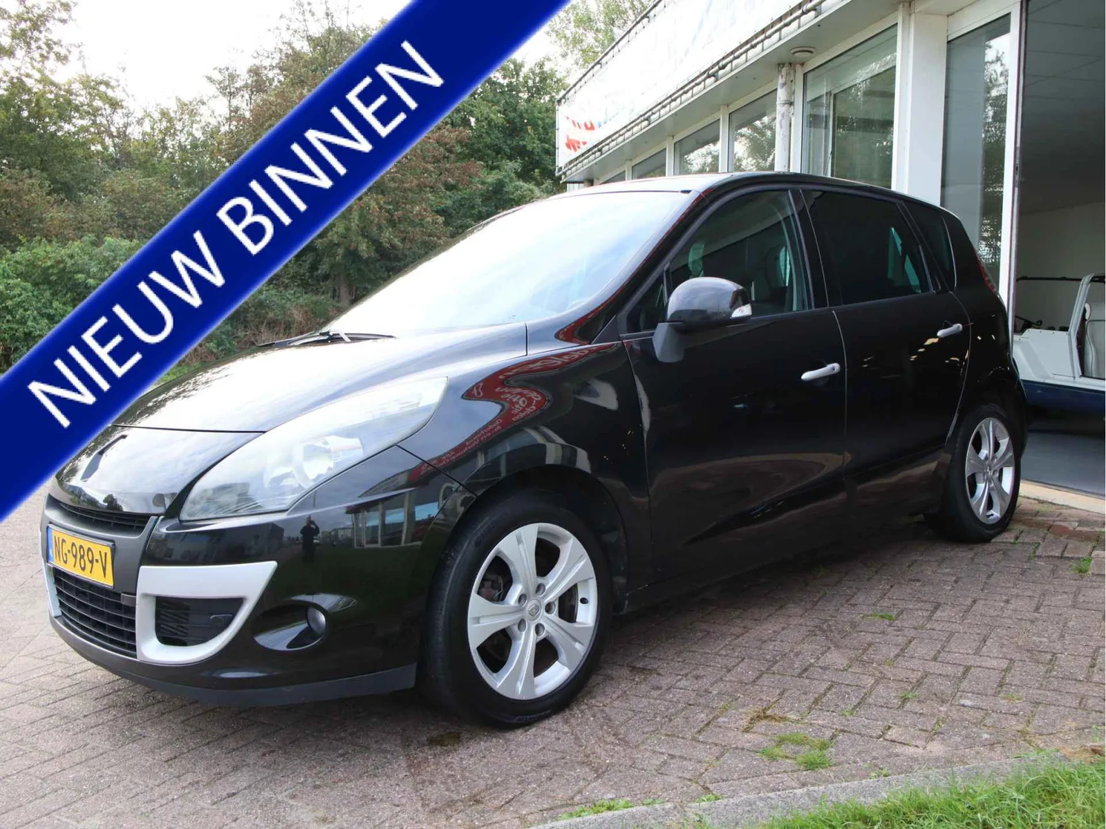 Renault Scénic (2010) — foto 1