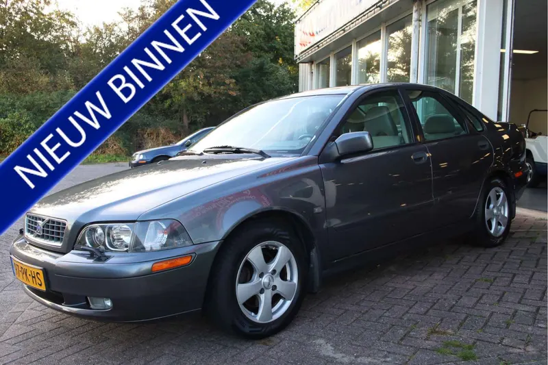 Volvo S40 (2004)
