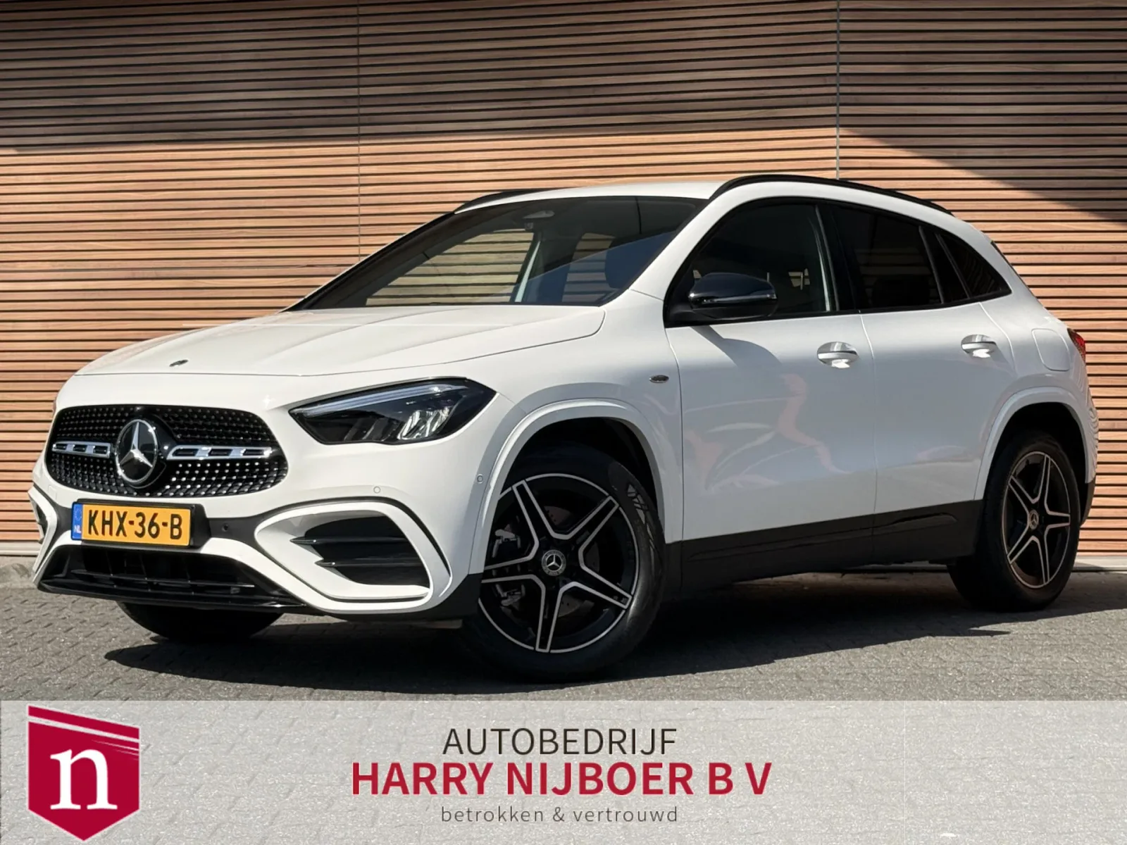 Mercedes-Benz GLA (2025) — foto 1