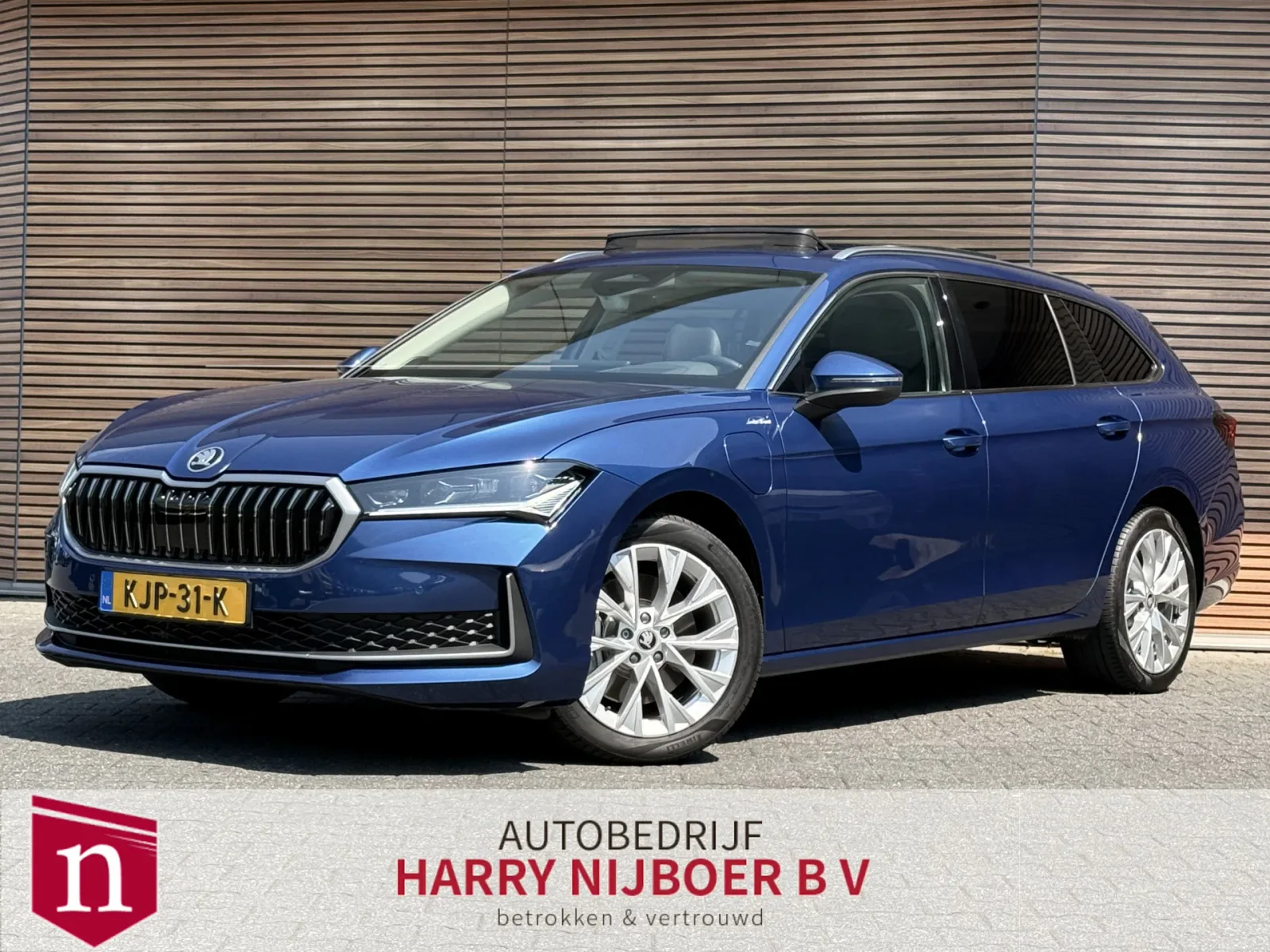 Škoda Superb (2025) — foto 1