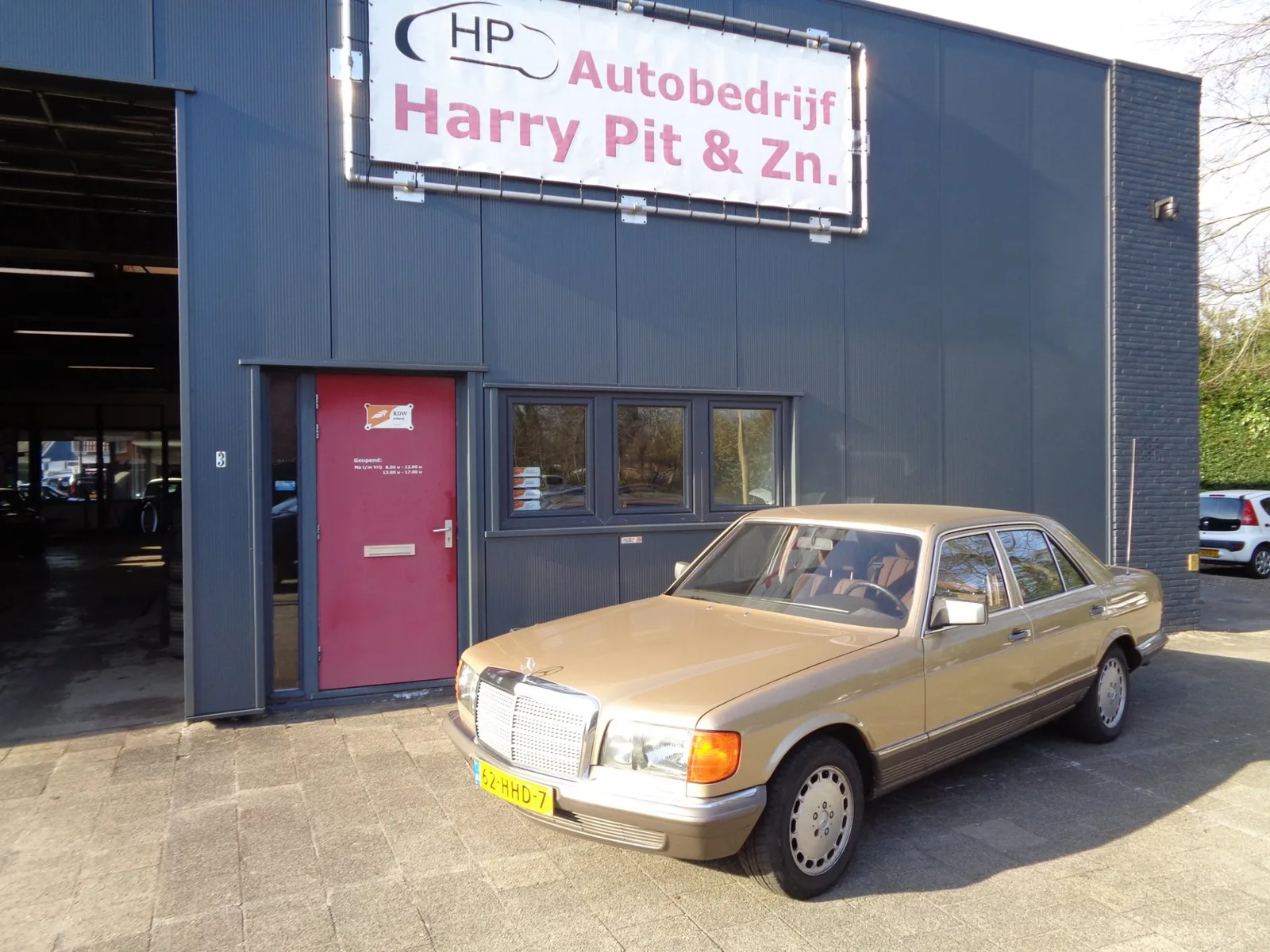 Mercedes-Benz S-Klasse (1984) — foto 1