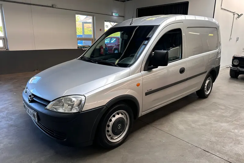 Opel Combo (2002)