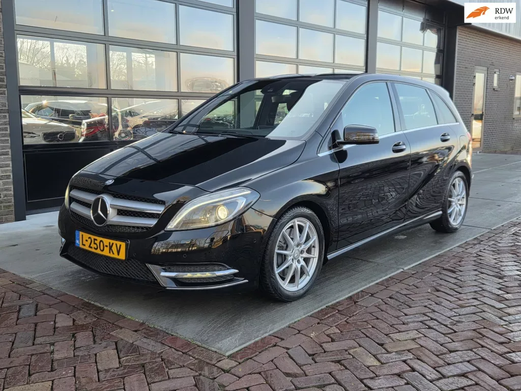Mercedes-Benz B-Klasse (2013) — foto 1