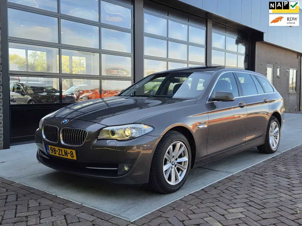 BMW 5-Serie (2013) — foto 1