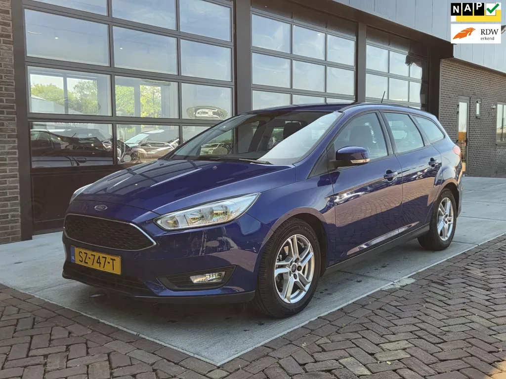 Ford Focus (2018) — foto 1