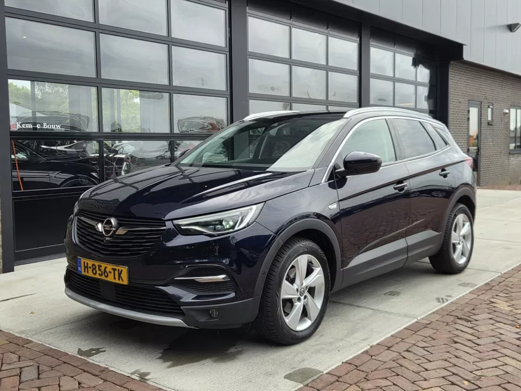 Opel Grandland X (2020) — foto 1