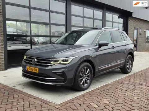 Volkswagen Tiguan (2021) — foto 1