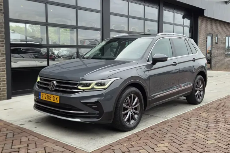 Volkswagen Tiguan (2021)