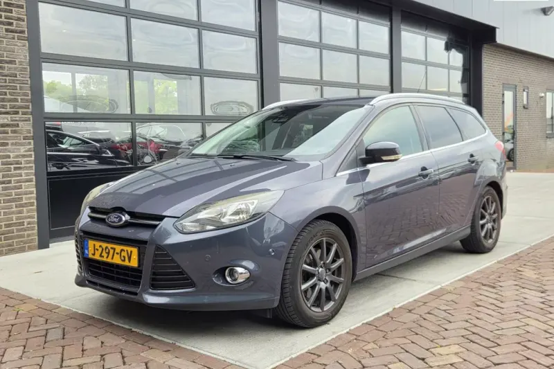Ford Focus (2012)
