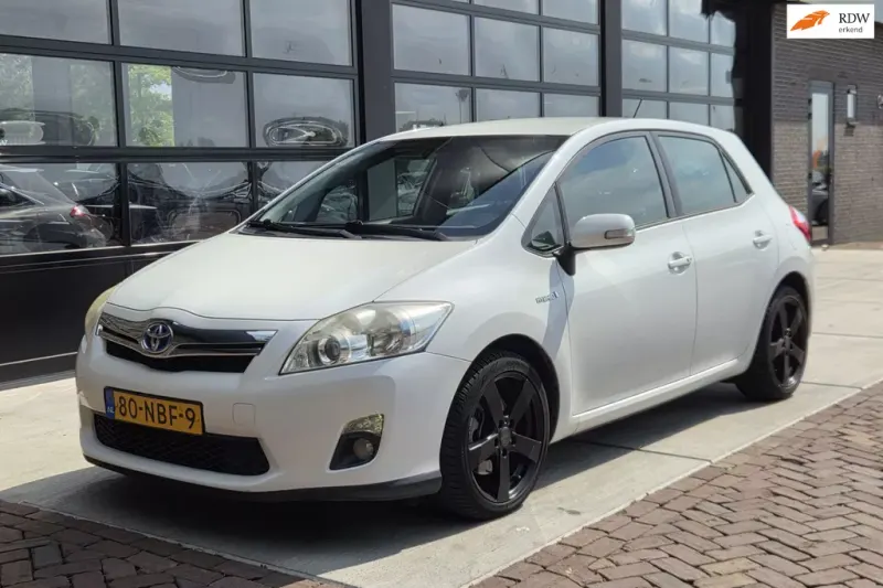 Toyota Auris (2010)