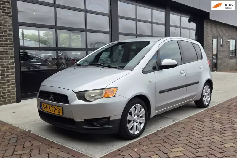 Mitsubishi Colt (2010)