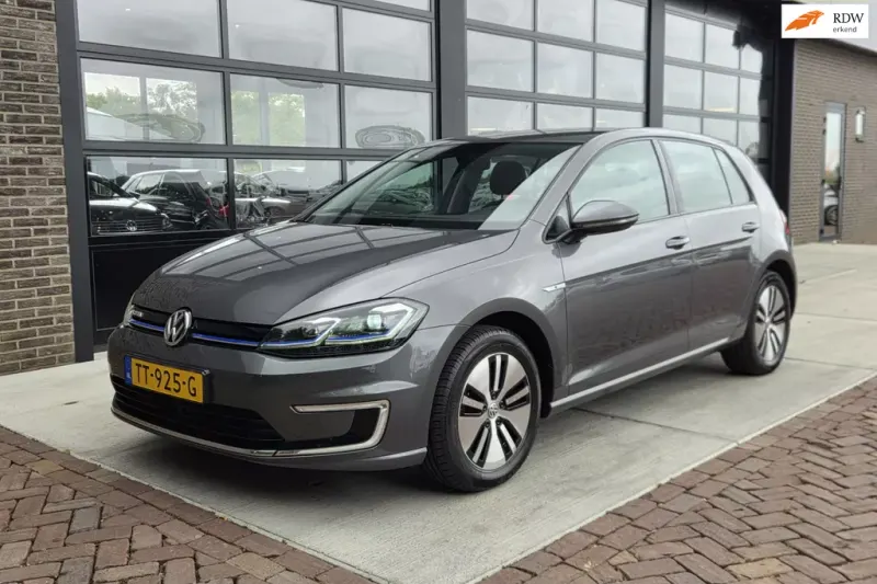 Volkswagen E-Golf (2018)