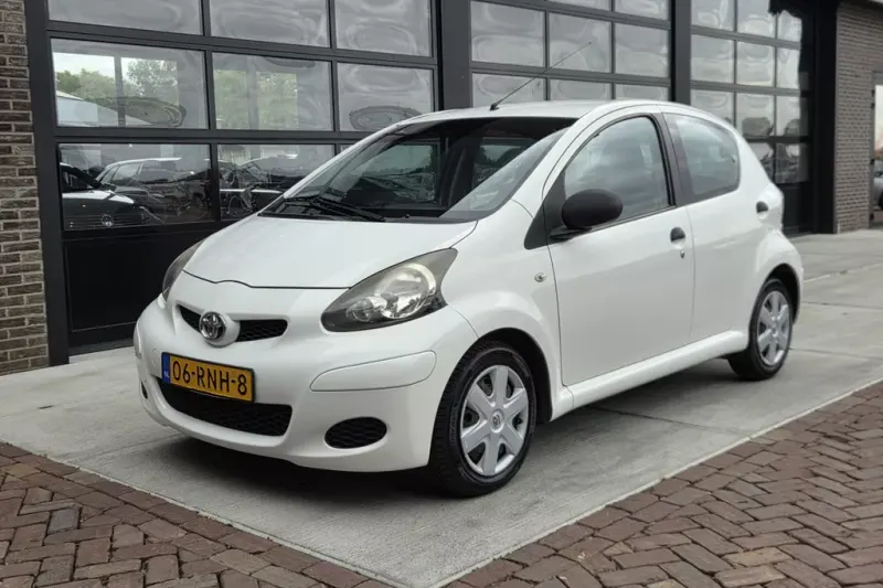 Toyota Aygo (2011)