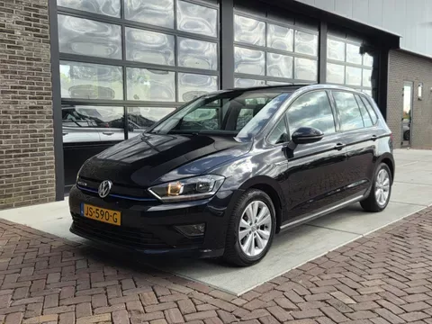 Volkswagen Golf (2016) — foto 1