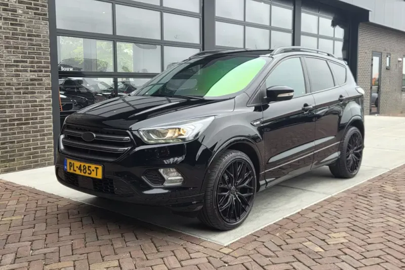 Ford Kuga (2017)
