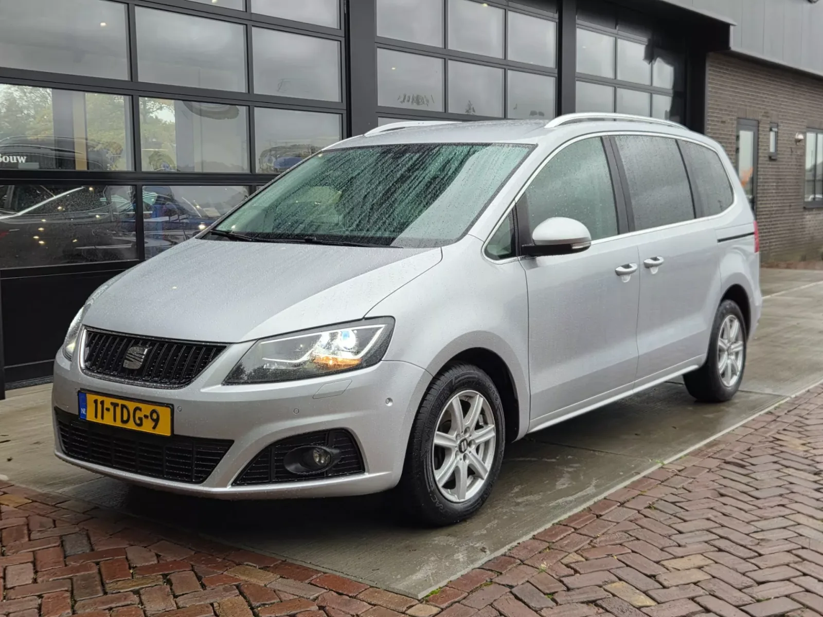 SEAT Alhambra (2012) — foto 1