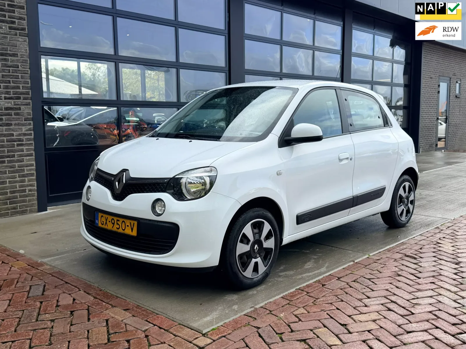 Renault Twingo (2015) — foto 1