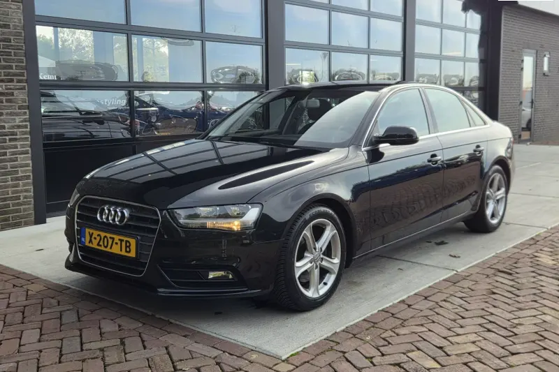 Audi A4 (2012)