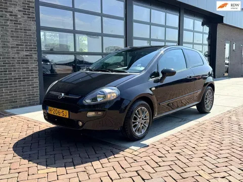 Fiat Punto (2011) — foto 1