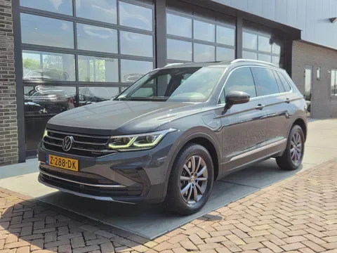 Volkswagen Tiguan (2021) — foto 1