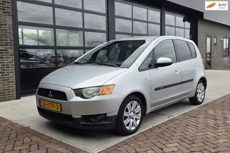 Mitsubishi Colt (2027)