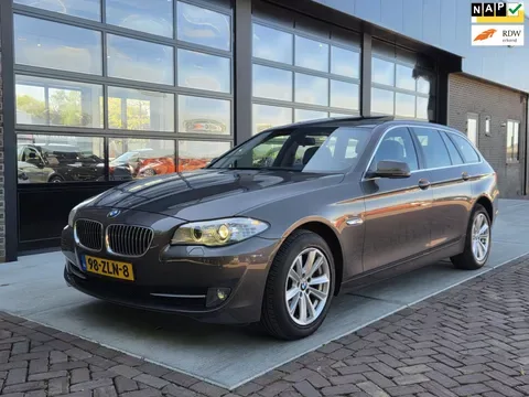 BMW 5-Serie (2013) — foto 1