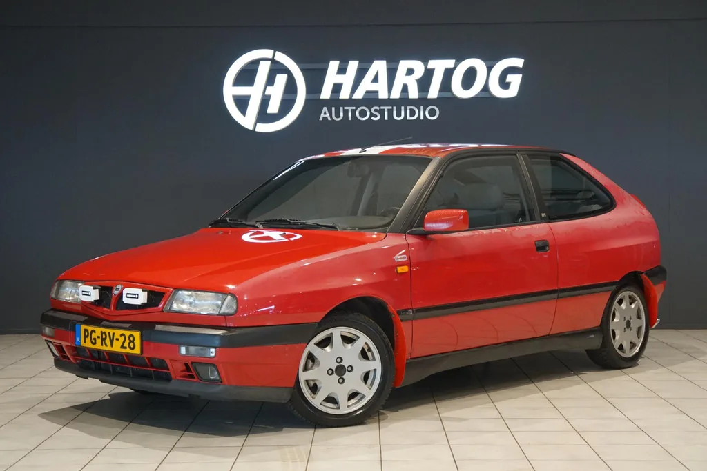 Lancia Delta (1996) — foto 1