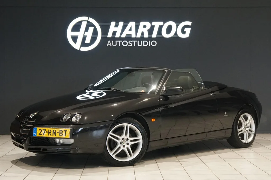 Alfa Romeo Spider (2004) — foto 1