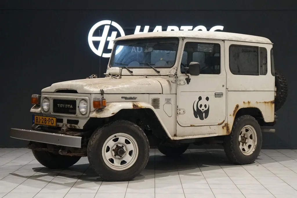 Toyota Land Cruiser (1984) — foto 1