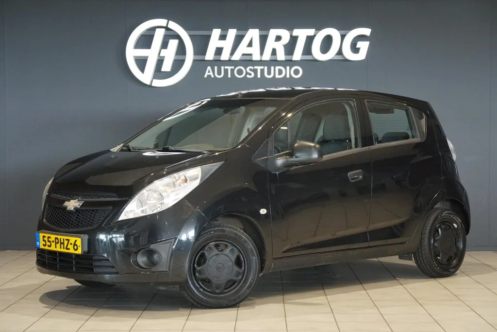 Chevrolet Spark (2011) — foto 1
