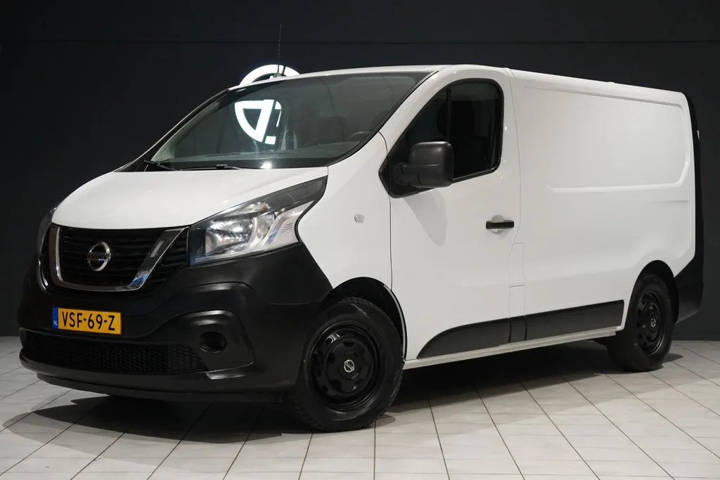 Nissan NV300 (2020) — foto 1