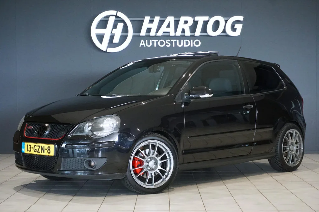 Volkswagen Polo (2008) — foto 1