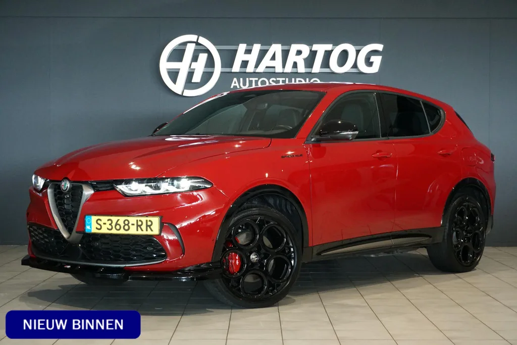 Alfa Romeo Tonale (2023) — foto 1