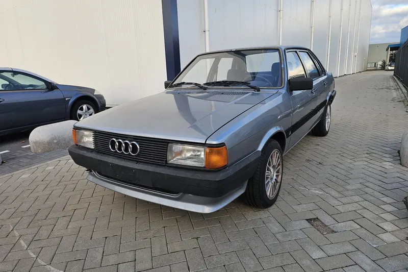 Audi 80 (1985)