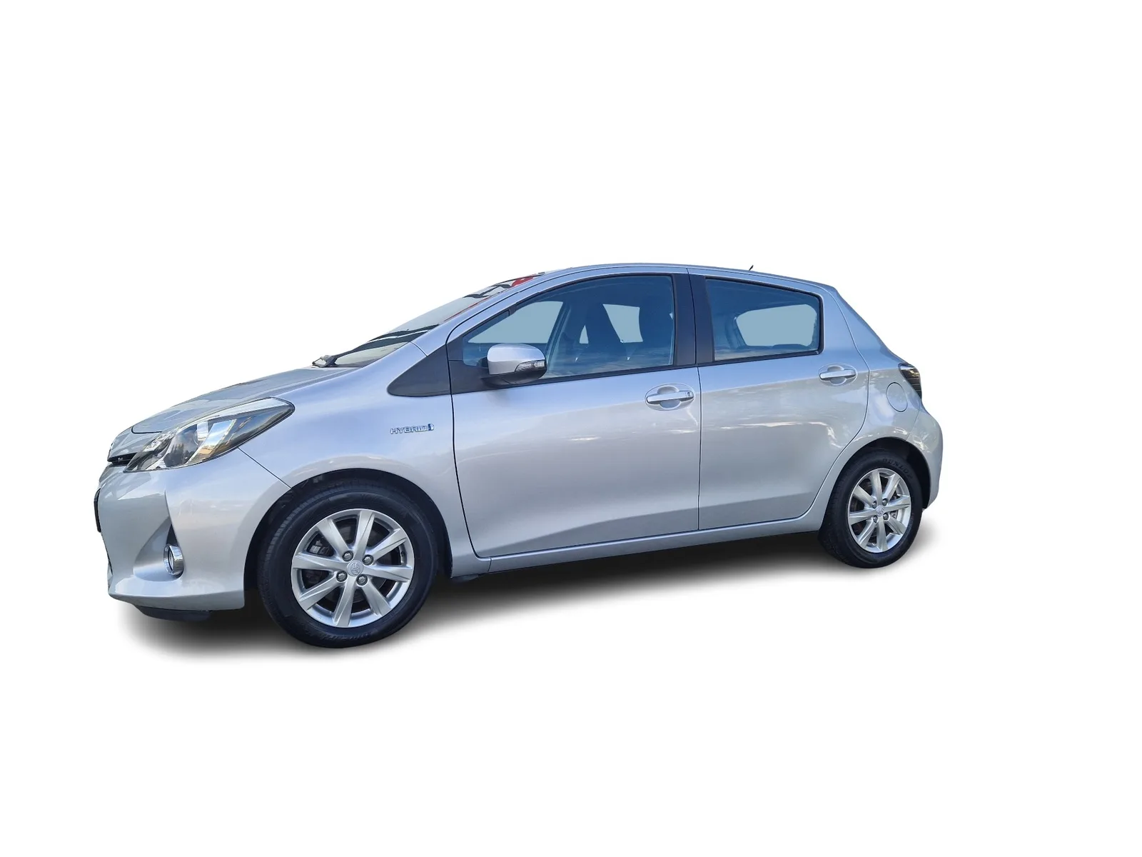 Toyota Yaris (2014) — foto 1