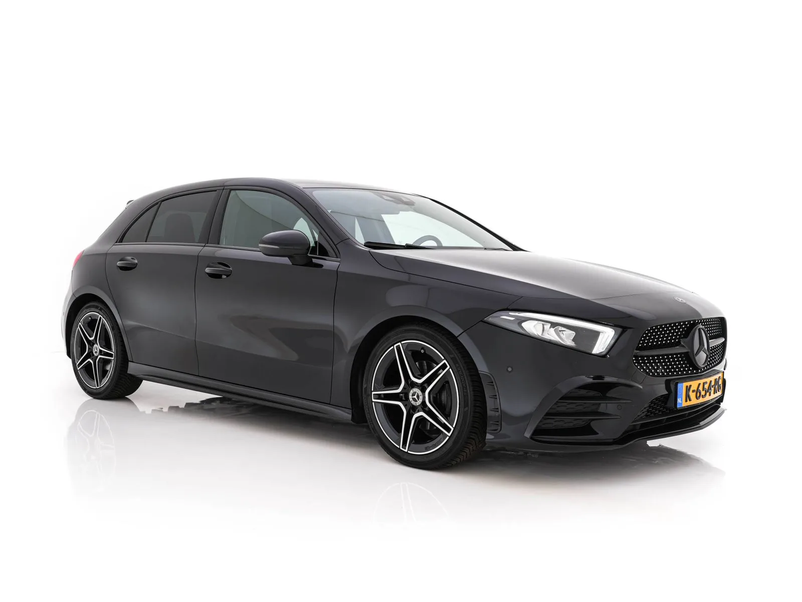 Mercedes-Benz A-Klasse (2021) — foto 1