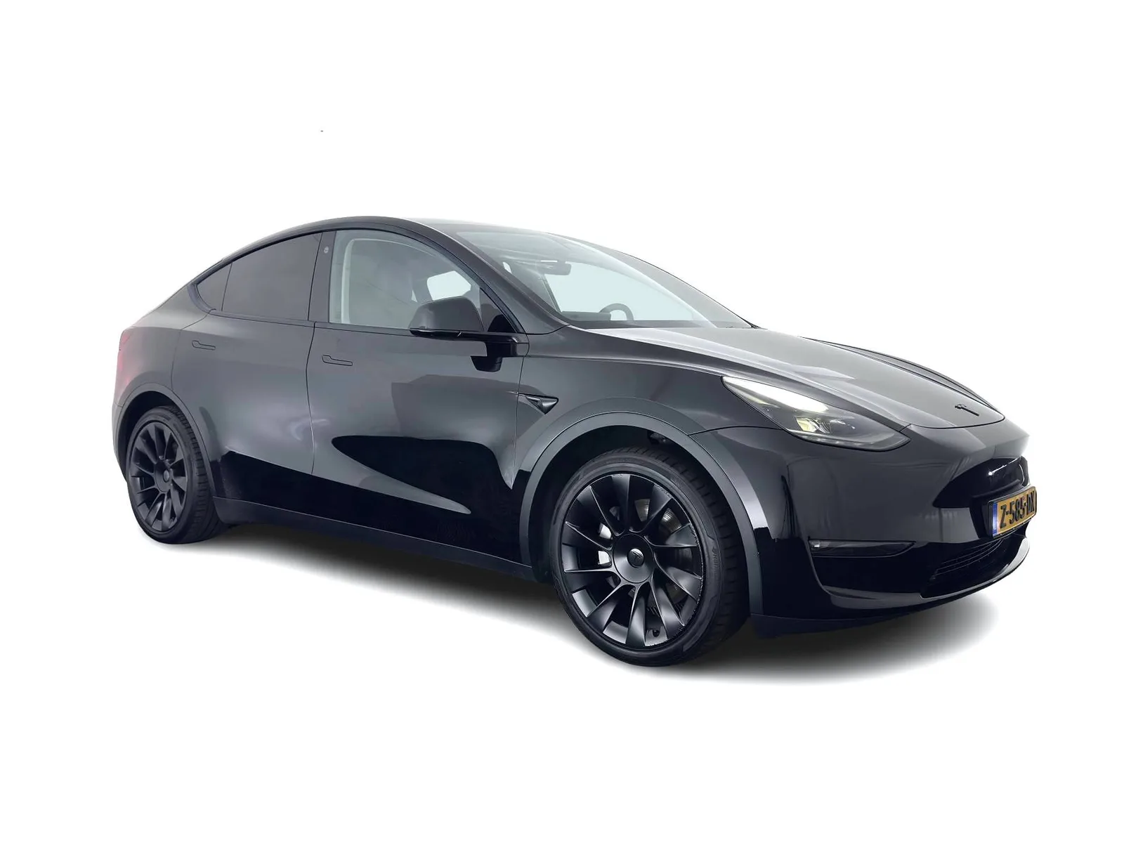 Tesla Model Y (2024) — foto 1