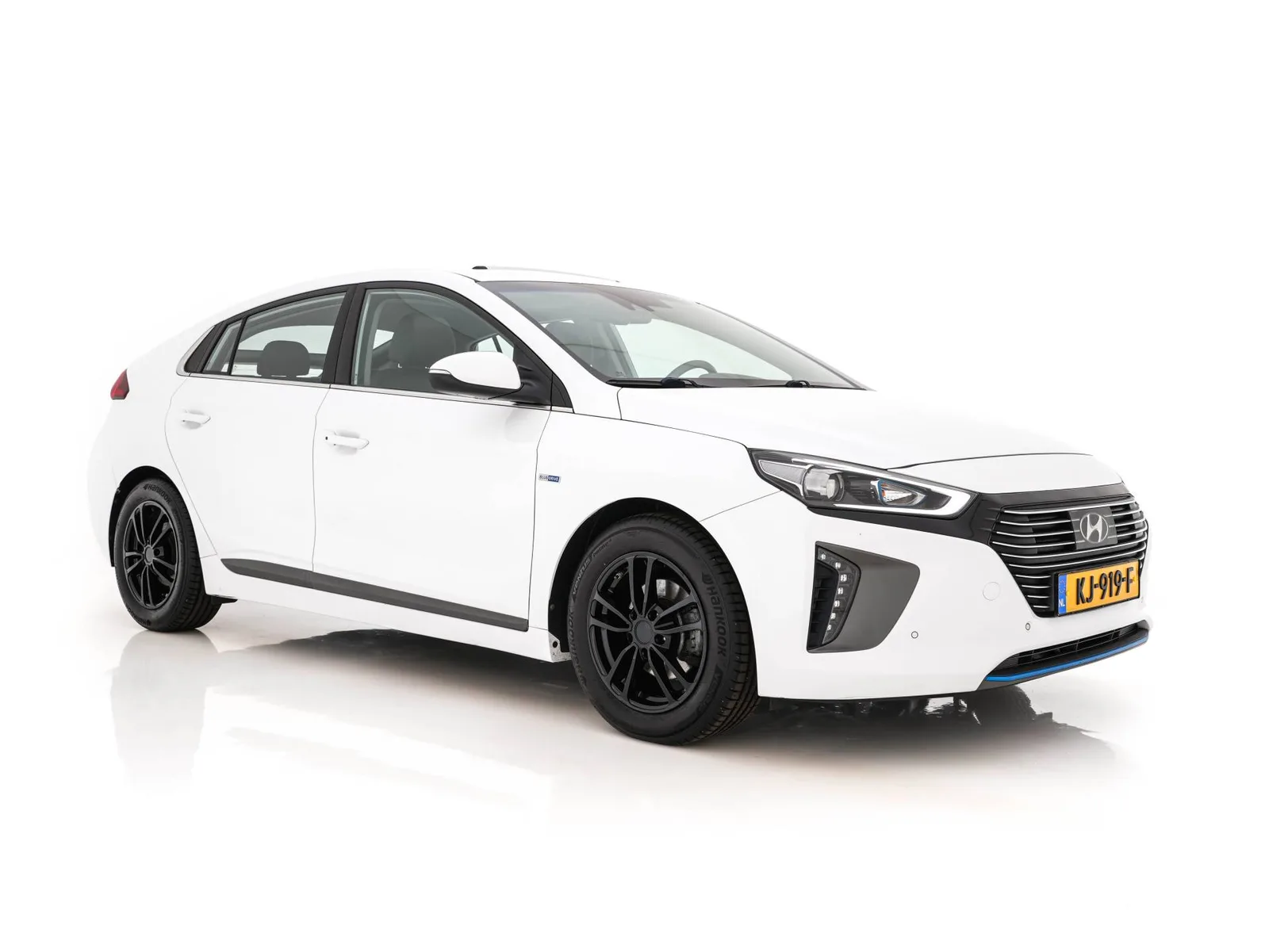 Hyundai Ioniq (2016) — foto 1