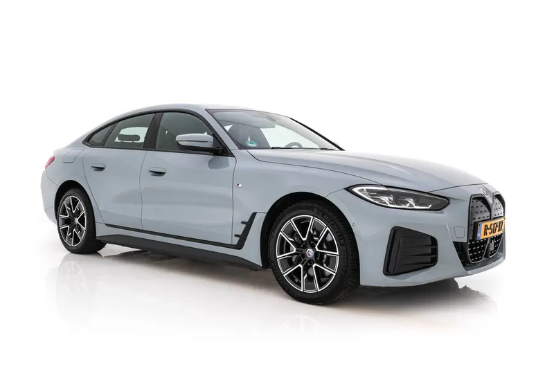 BMW i4 (2022)