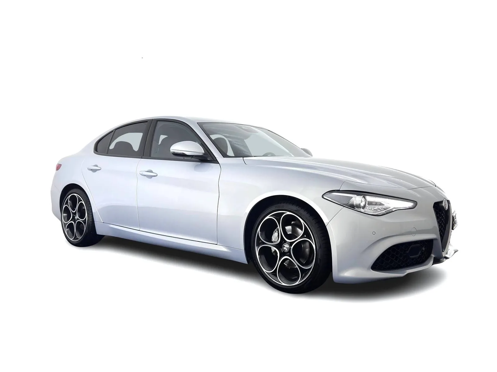 Alfa Romeo Giulia (2023) — foto 1