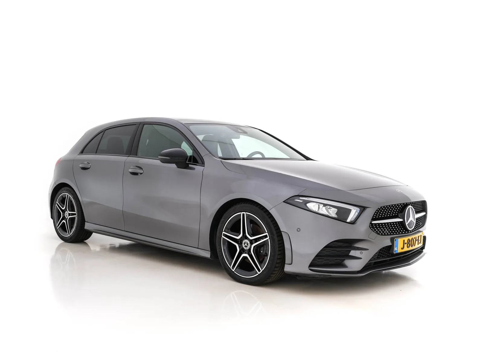 Mercedes-Benz A-Klasse (2020) — foto 1