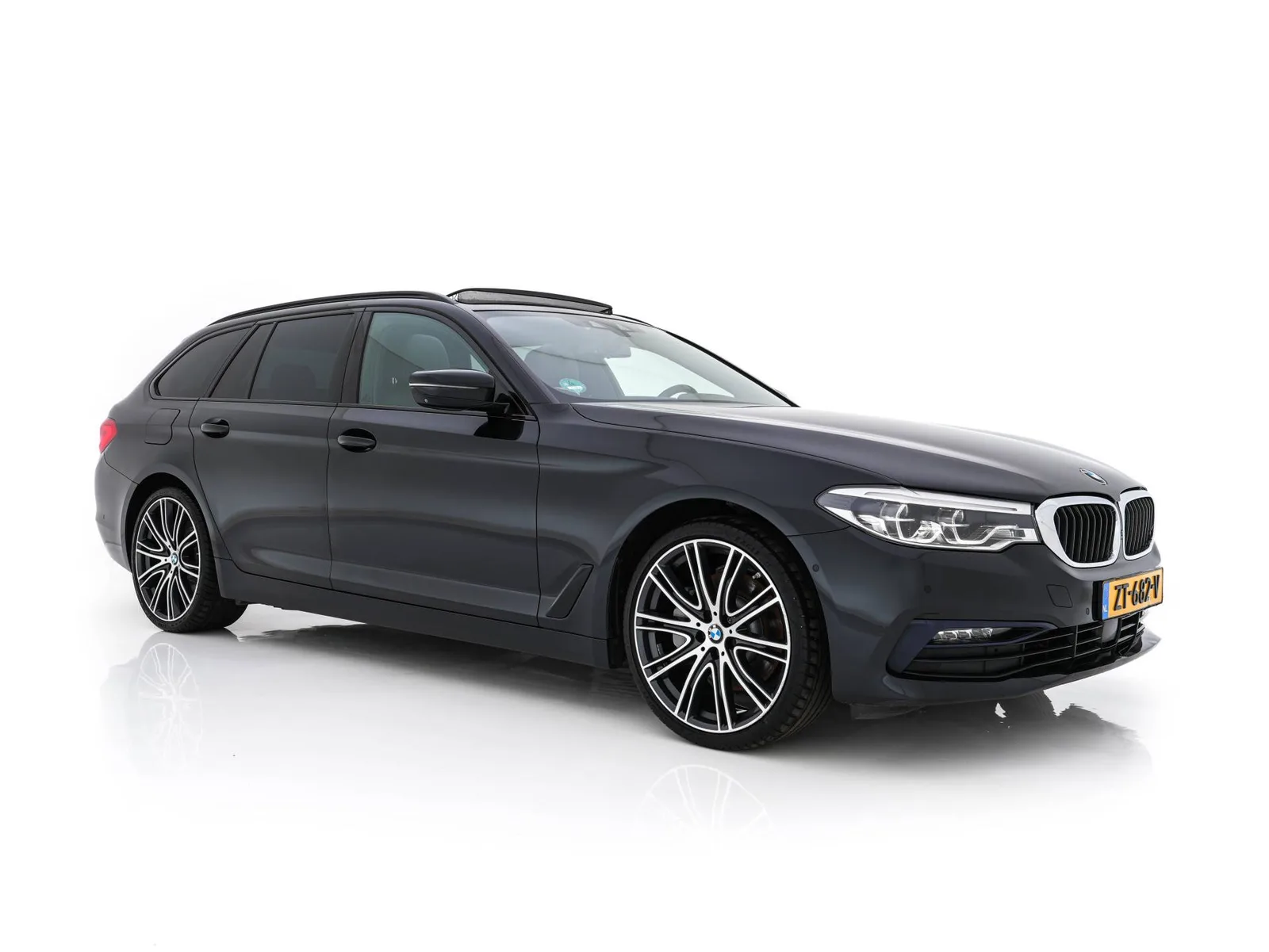 BMW 5-Serie (2018) — foto 1