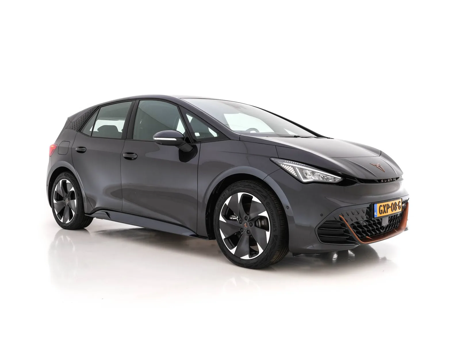 CUPRA Born (2023) — foto 1