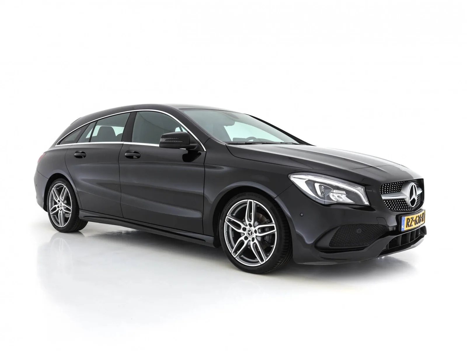 Mercedes-Benz CLA-Klasse (2018) — foto 1
