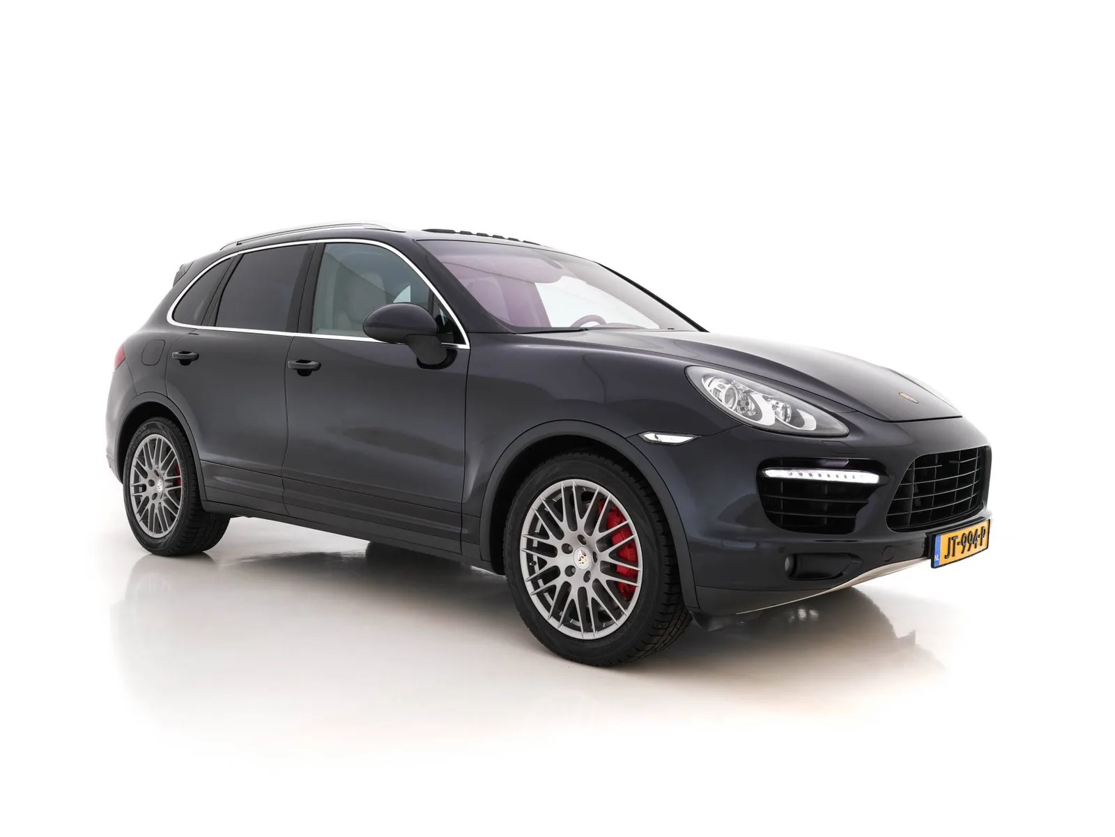 Porsche Cayenne (2010) — foto 1