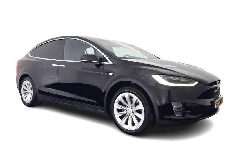 Tesla Model X (2018)