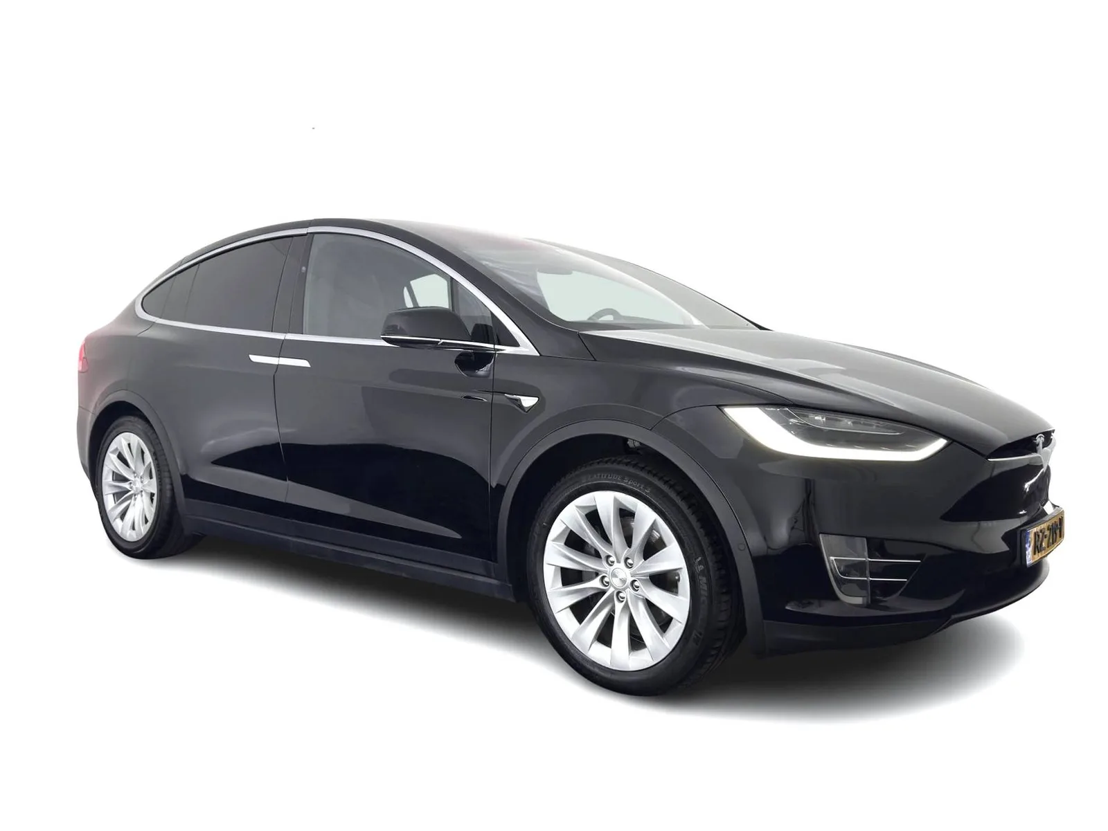 Tesla Model X (2018) — foto 1