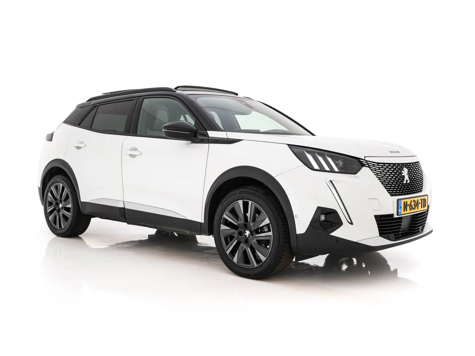 Peugeot e-2008 (2021) — foto 1